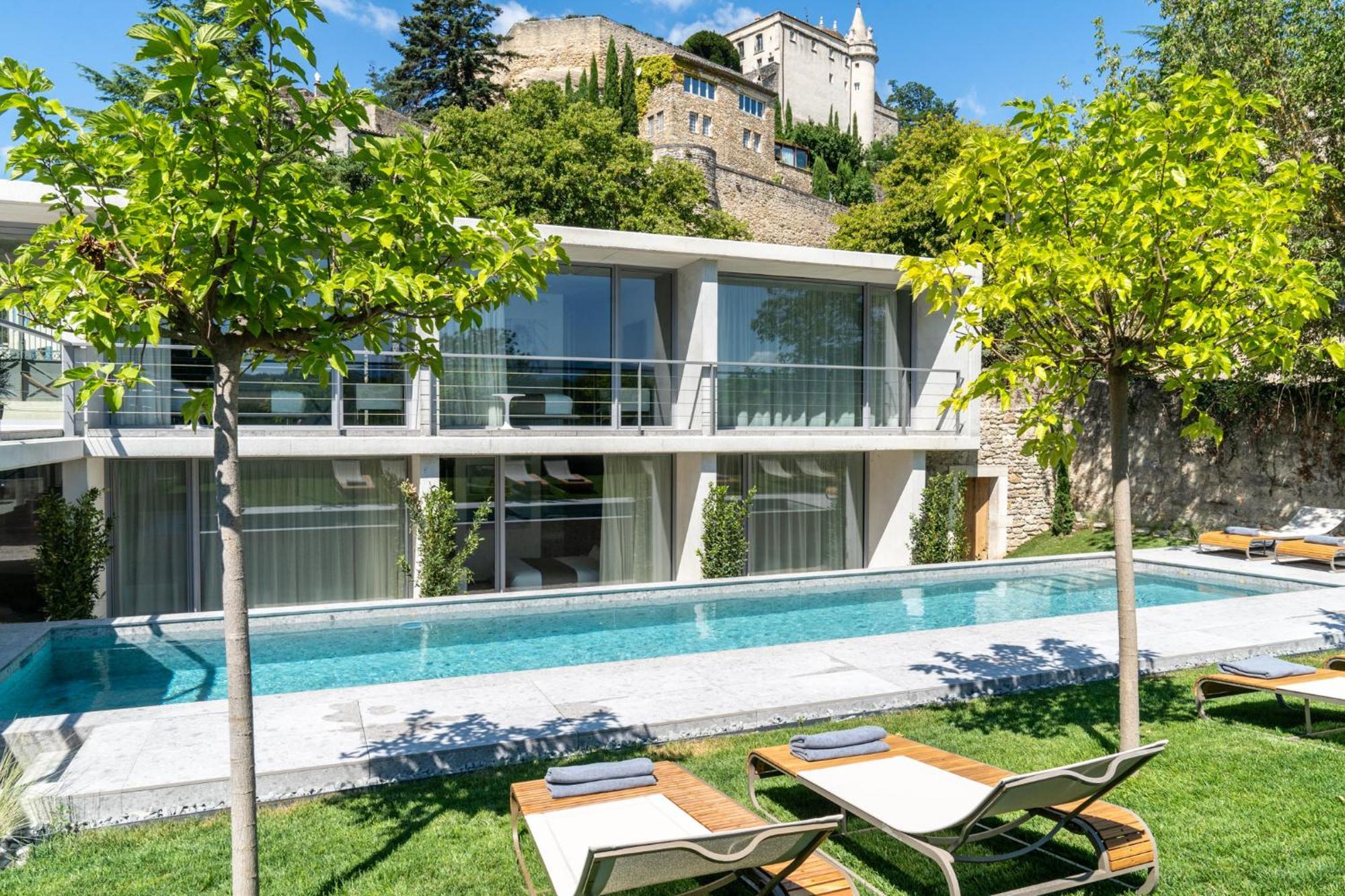 Le Pavillon M, Chambres D'Hotes De Luxe Avec Piscine & Spa Grignan Exterior foto